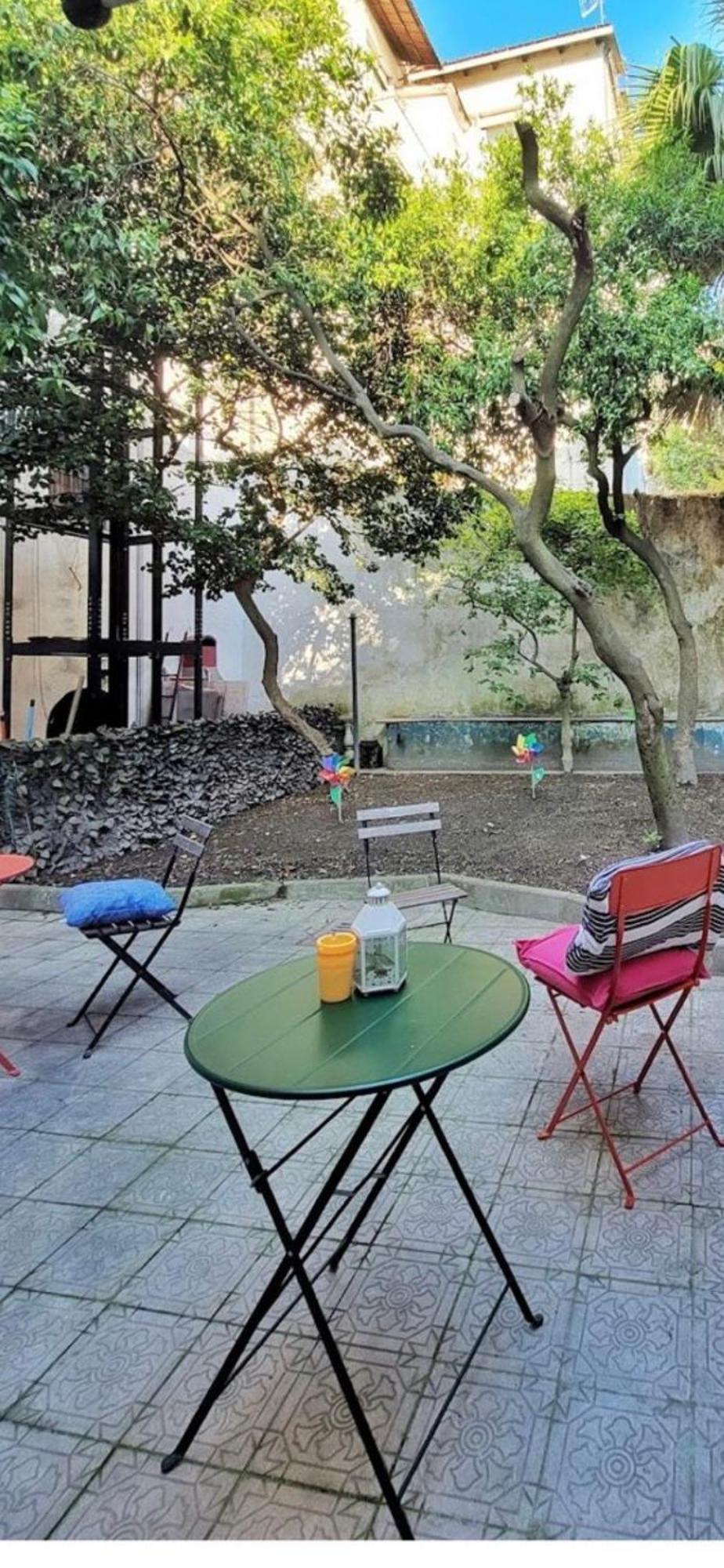 Coremi Hostel Napoli Bagian luar foto